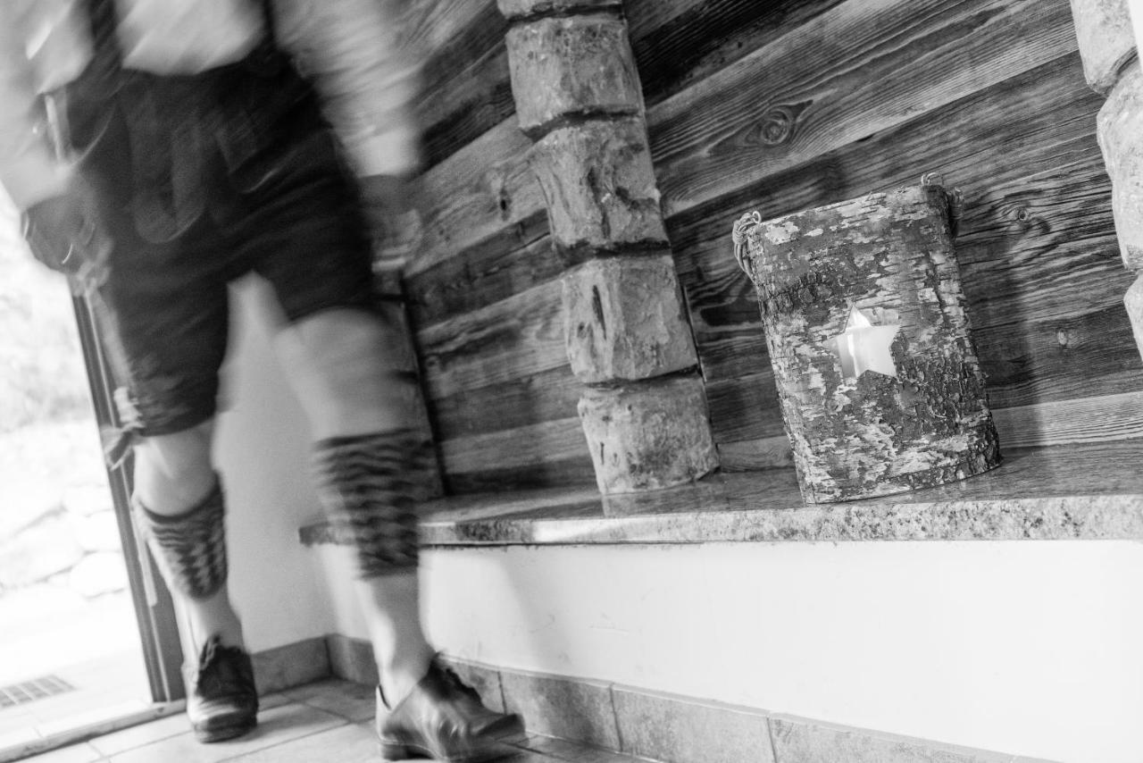 Zur Schoenen Aussicht Garni Gasthuis